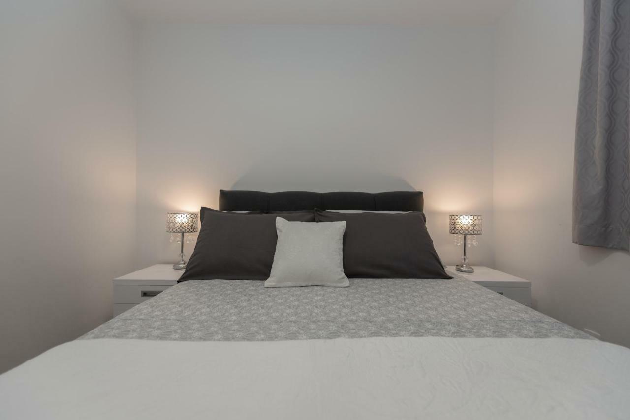 Penthouse Nikola Apartment มาคาร์สกา ภายนอก รูปภาพ